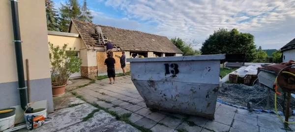 Tető héjazat csere és pagoda építése